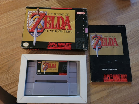 The Legend of Zelda : A Link to the Past - SNES