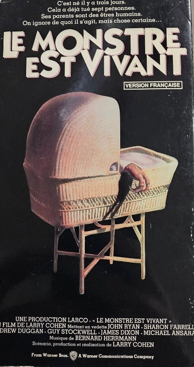 Le Monstre Est Vivant - Vhs
